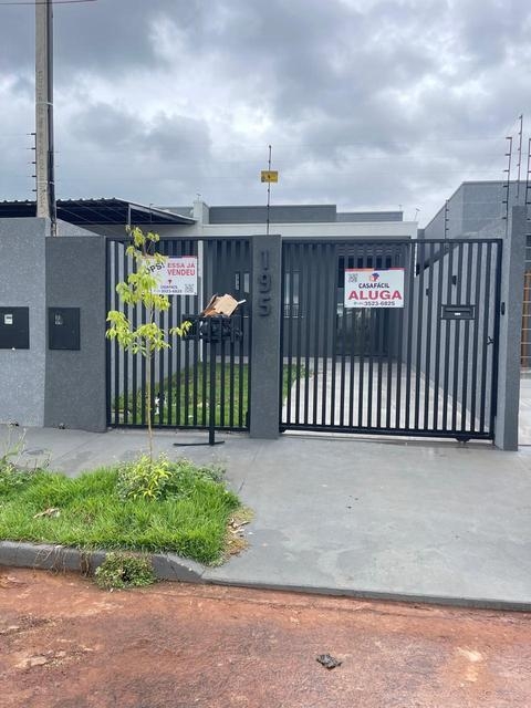 Casa para alugar em Campo Mourão, Conjunto Habitacional Mário Figueiredo, com 3 quartos