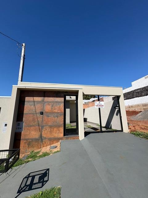 Casa à venda em Campo Mourão, Jardim Imperial I, com 3 quartos, com 66.36 m²