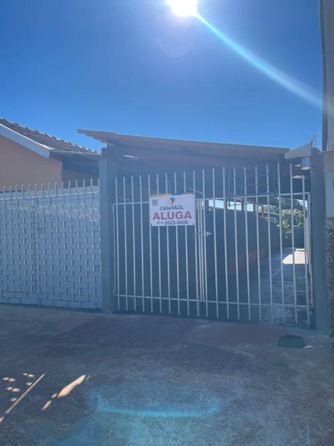 Casa para alugar em Campo Mourão, Jardim Indianópolis, com 2 quartos