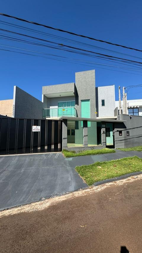 Sobrado para alugar em Campo Mourão, Jardim Shangrilá, com 3 suítes, com 0 m²