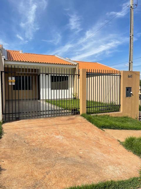 Casa para alugar em Campo Mourão, Jardim Imperial I, com 2 quartos, com 55 m²