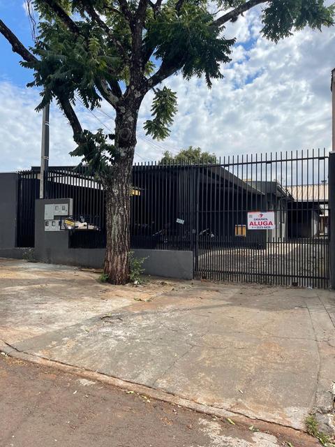 Casa para alugar em Campo Mourão, Centro, com 2 quartos