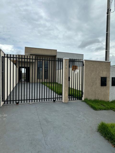 Casa à venda em Campo Mourão, Jardim Santa Casa, com 2 quartos, com 60.04 m²