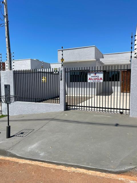 Casa para alugar em Campo Mourão, Jardim Santa Casa, com 3 quartos