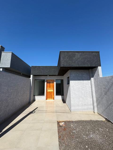 Casa à venda em Campo Mourão, Jardim Bella Vista, com 3 quartos, com 72 m²