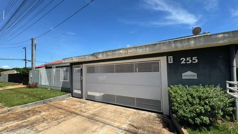 Casa para alugar em Campo Mourão, Jardim Residencial Araucária, com 2 quartos, com 190 m²